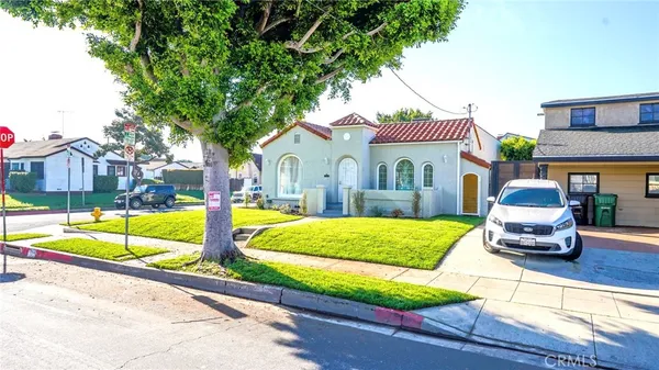 $950,000 | 252 West Hardy Street, Inglewood, CA 90301