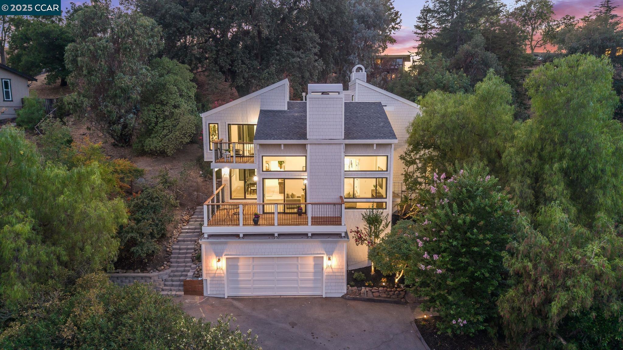 189 Rudgear Drive Walnut Creek, CA 94596 - Photo 3 of 59 a front view of a house