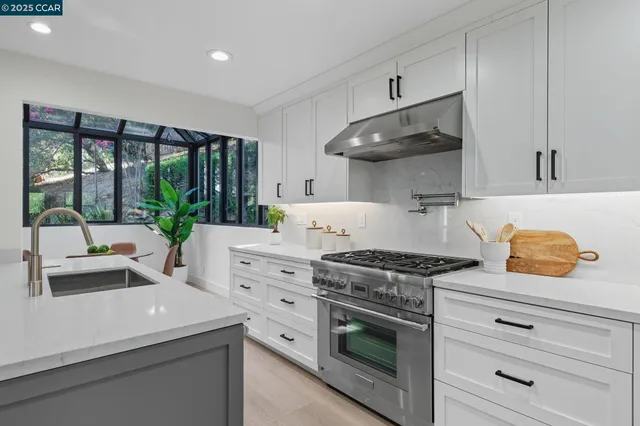 $2,398,000 | 189 Rudgear Drive, Walnut Creek, CA 94596