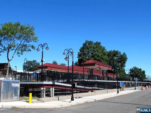 $2,500 | 66 Wood Street, Unit 1, Garfield, NJ 07026