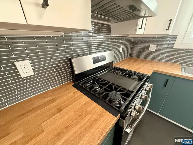 $2,500 | 66 Wood Street, Unit 1, Garfield, NJ 07026