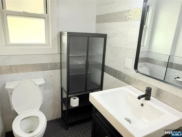 $2,500 | 66 Wood Street, Unit 1, Garfield, NJ 07026