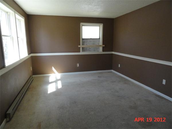 340 West Ware Road Warren, MA 01092 - Photo 3 of 8