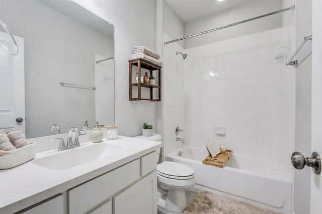 $2,749 | 2020 Overton Park Drive, Prosper, TX 75078