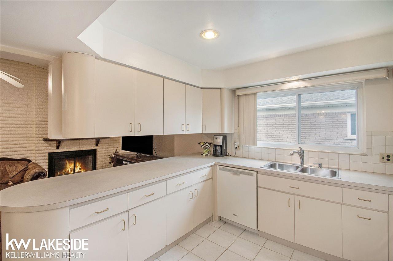 3011 East 14 Mile Road, Unit 10 Sterling Heights, MI 48310 - Photo 8 of 26 Gallery Image 8