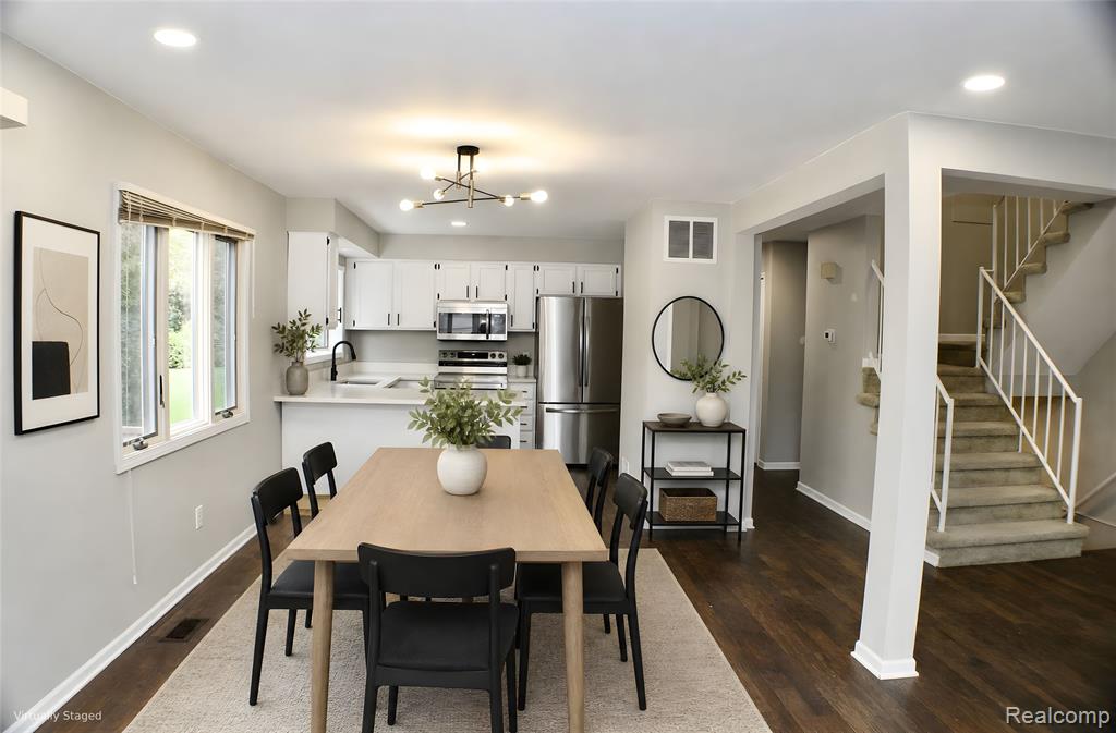 1483 Colony Drive Rochester, MI 48307 - Photo 4 of 16