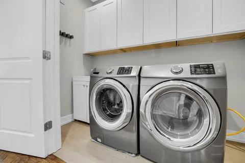 $740,000 | 5839 West Peterson Avenue, Chicago, IL 60646