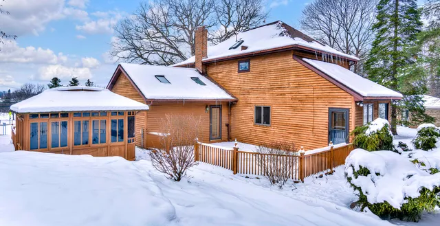 $309,900 | 1903 Kibby Road, Jackson, MI 49203