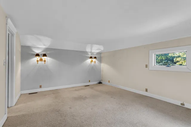 $309,900 | 1903 Kibby Road, Jackson, MI 49203