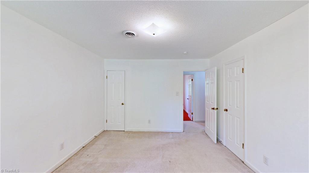 1711 Scarborough Road High Point, NC 27265 - Photo 21 of 33