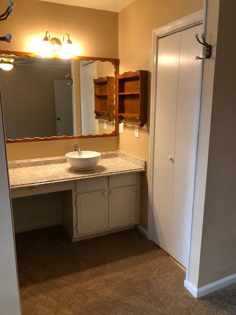 214 Lodgepole Road Ladson, SC 29456 - Photo 13 of 44 Master Bath
