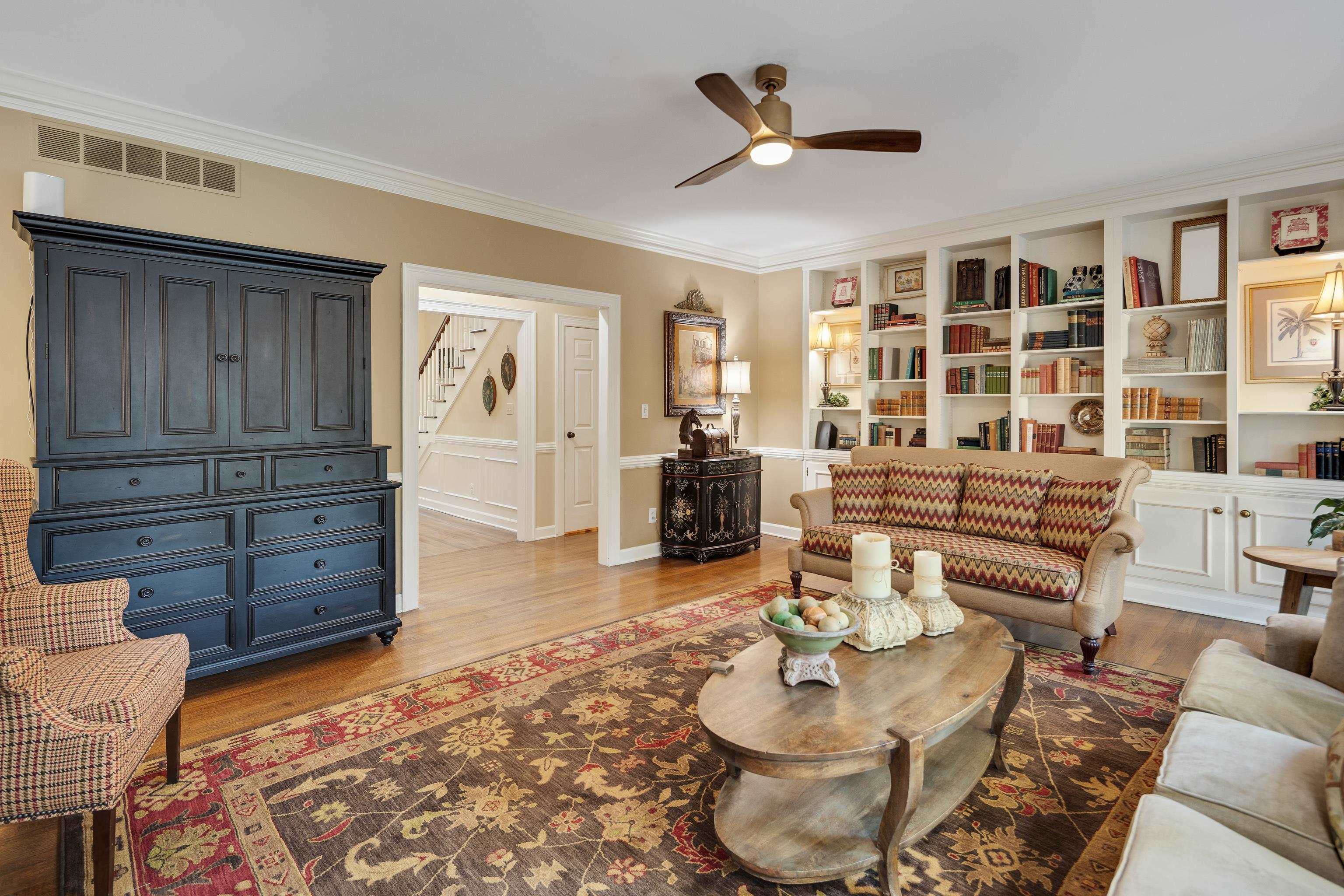 6326 East Shady Grove Road Memphis, TN 38120 - Photo 11 of 40 a living room with furniture and wooden floor