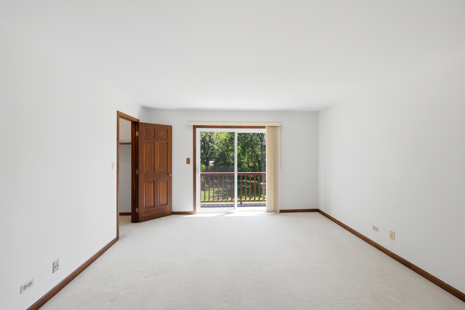 107 Roxborough Place Inverness, IL 60010 - Photo 24 of 42