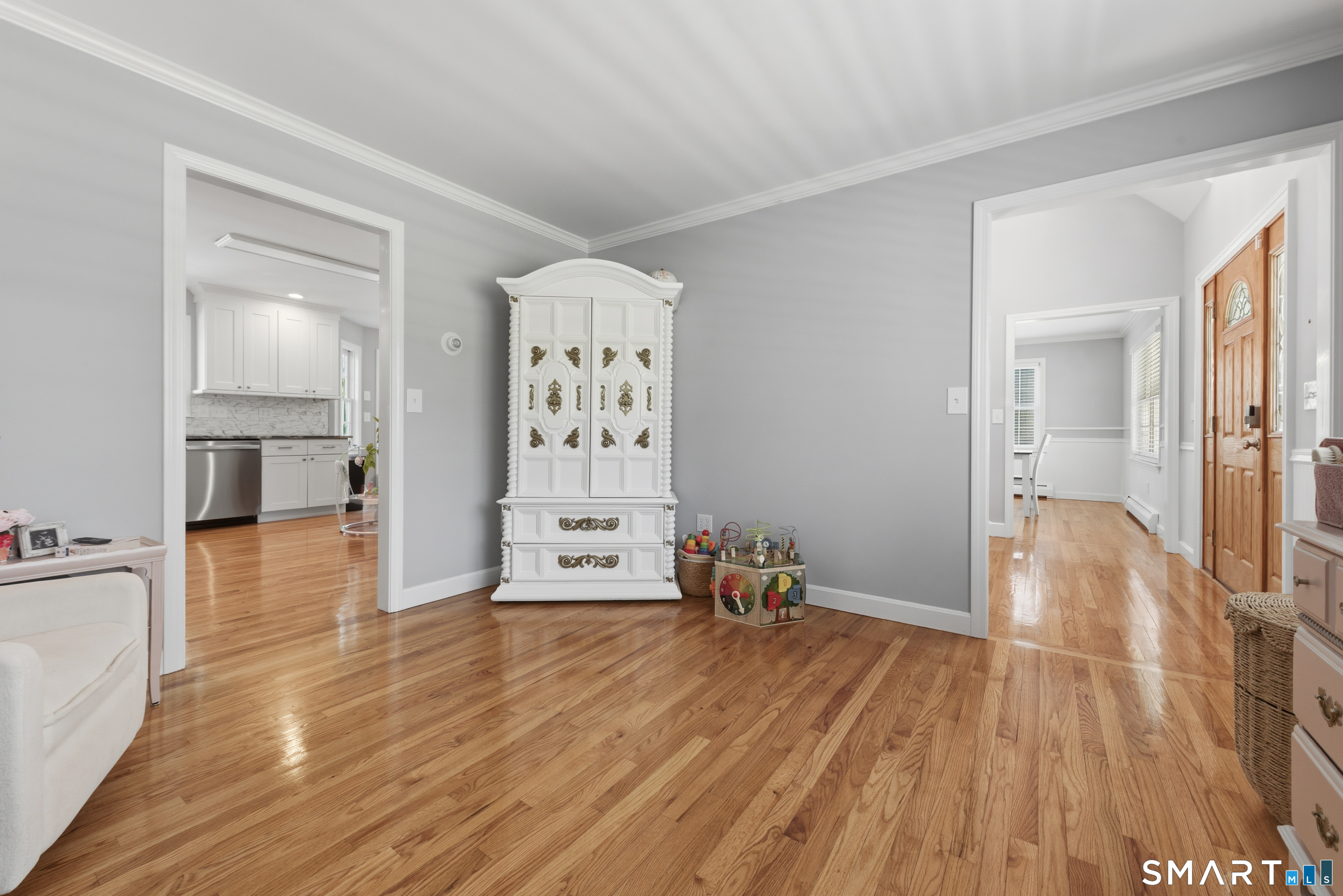9 Spindle Hill Road Wolcott, CT 06716 - Photo 13 of 40