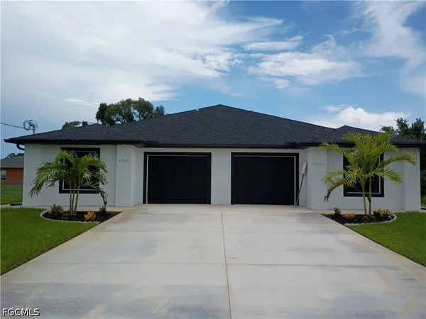 $519,900 | 4560-4562 Golfview Boulevard, Lehigh Acres, FL 33973