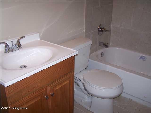 4712 Dohn Road Louisville, KY 40216 - Photo 8 of 16 20140108214843885681000000-o