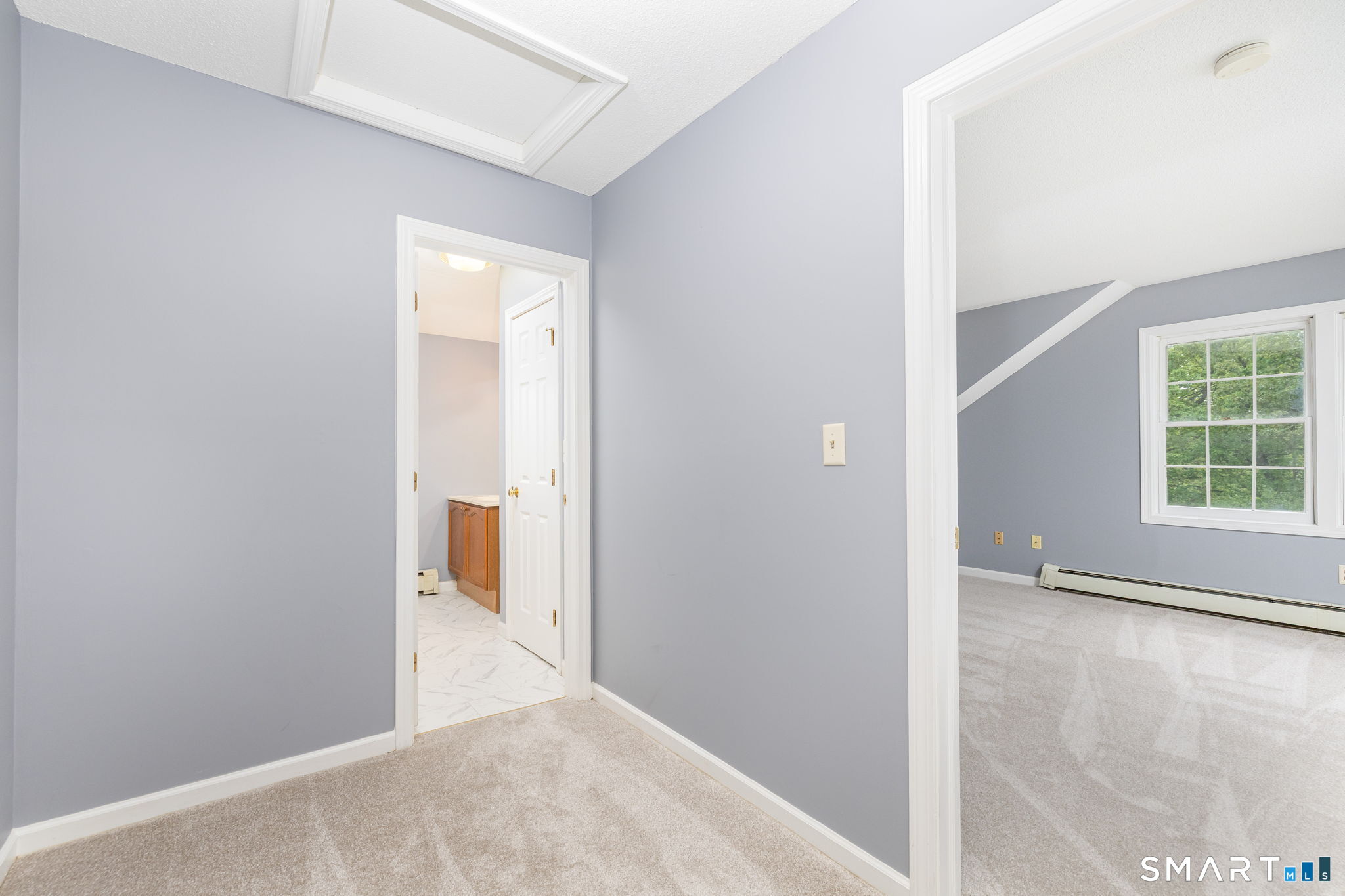175 Vernon Street Manchester, CT 06042 - Photo 25 of 38 an empty room with windows