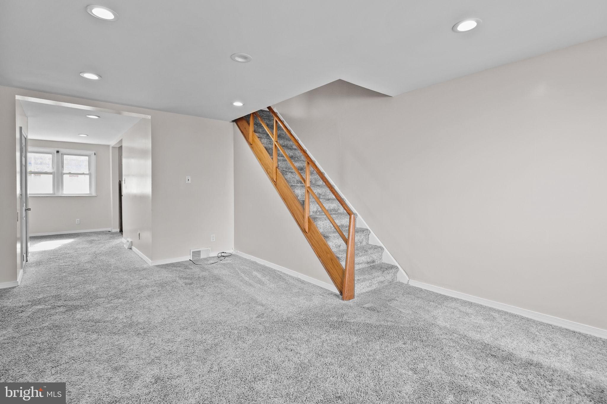 6607 Tabor Avenue Philadelphia, PA 19111 - Photo 11 of 27