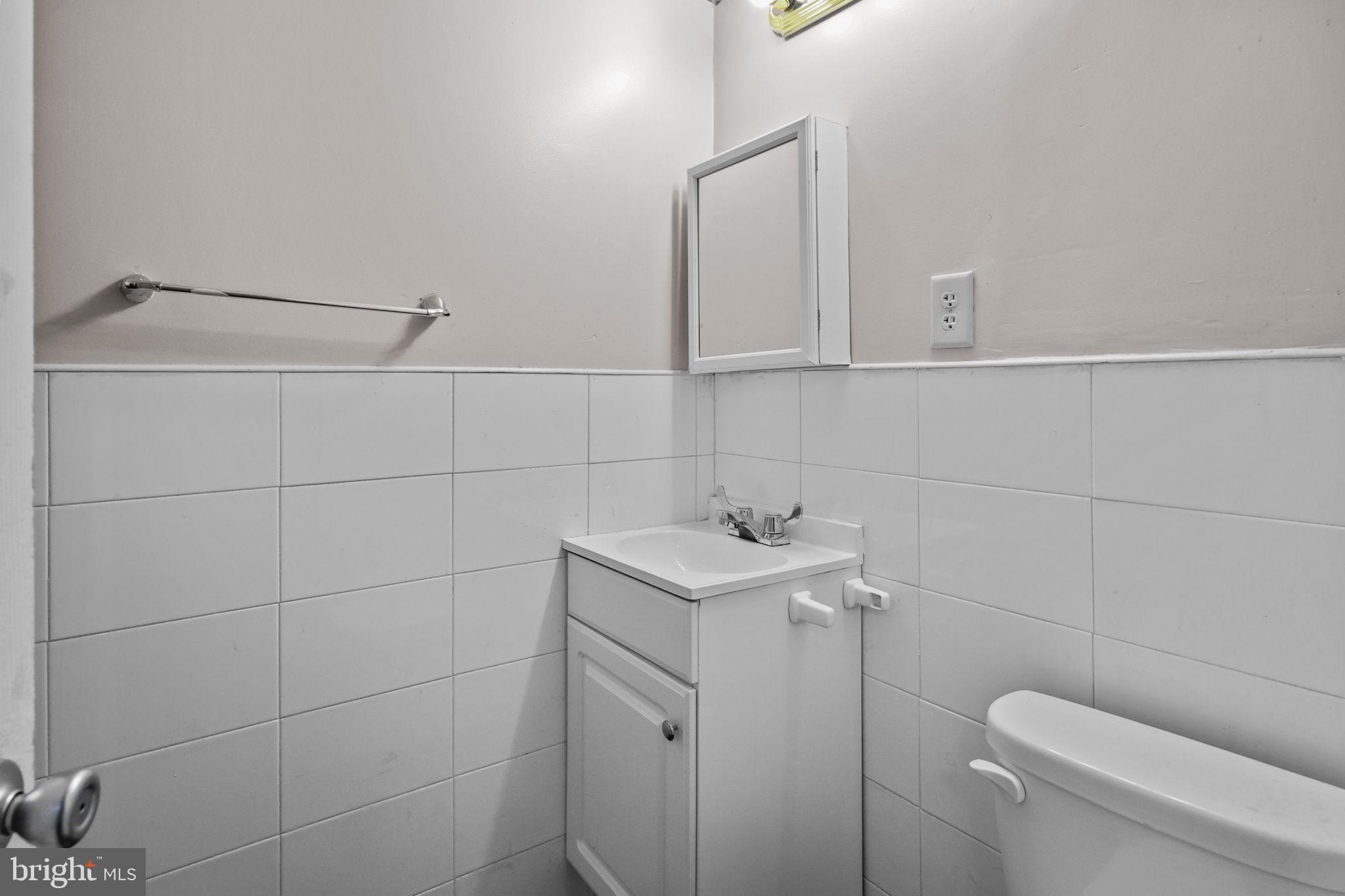 6607 Tabor Avenue Philadelphia, PA 19111 - Photo 21 of 27