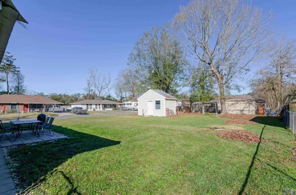 $219,999 | 701 Kennedy Avenue, Denham Springs, LA 70726