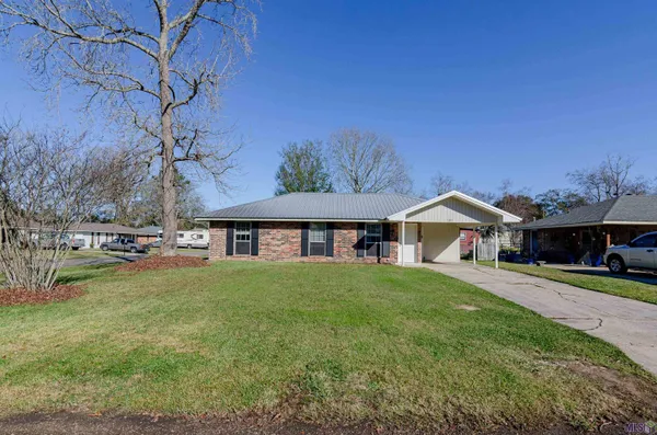 $219,999 | 701 Kennedy Avenue, Denham Springs, LA 70726