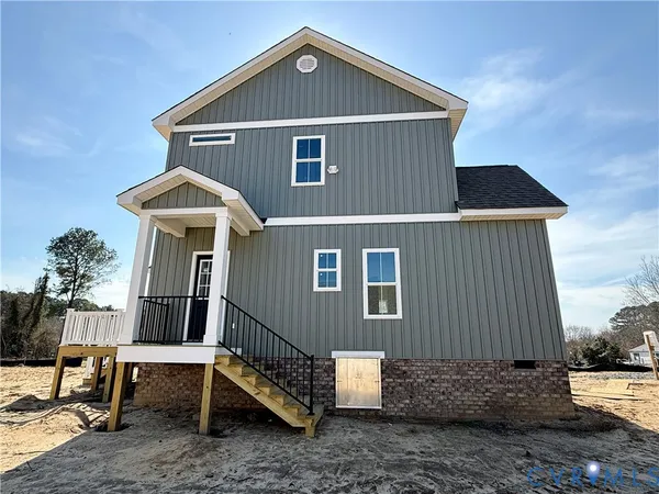 $389,000 | 7957 Pennsylvania Avenue, West Point, VA 23181