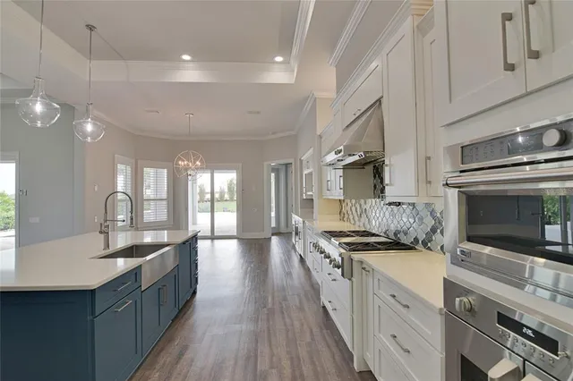 $1,370,000 | 7965 Lake Mabel Loop Road, Dundee, FL 33838