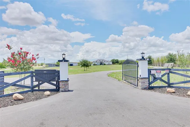 $1,370,000 | 7965 Lake Mabel Loop Road, Dundee, FL 33838