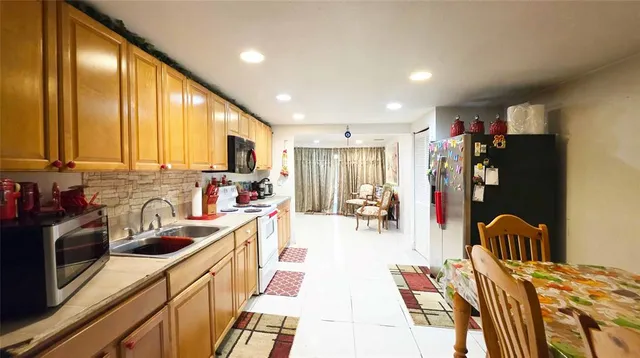 $465,000 | 475 North Arboleda Street, Clewiston, FL 33440