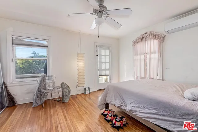 $1,695,000 | 613 North Plymouth Boulevard, Los Angeles, CA 90004