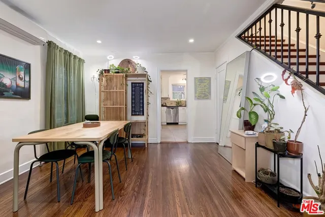 $1,695,000 | 613 North Plymouth Boulevard, Los Angeles, CA 90004