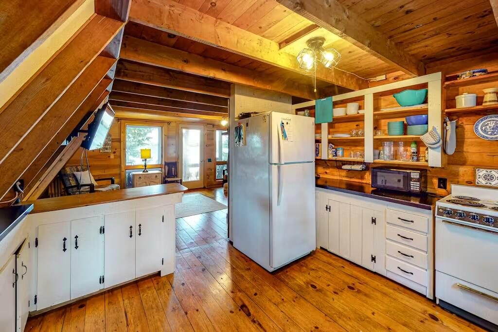 352 Georges Pond Road Franklin, ME 04634 - Photo 8 of 42
