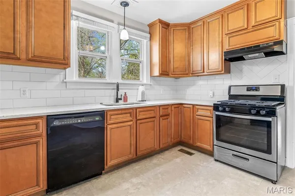 $219,900 | 501 Taylor Avenue, Farmington, MO 63640