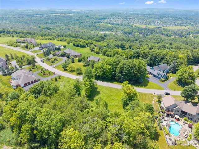 $174,900 | 7101 Kittiwake Run, Manlius, NY 13104