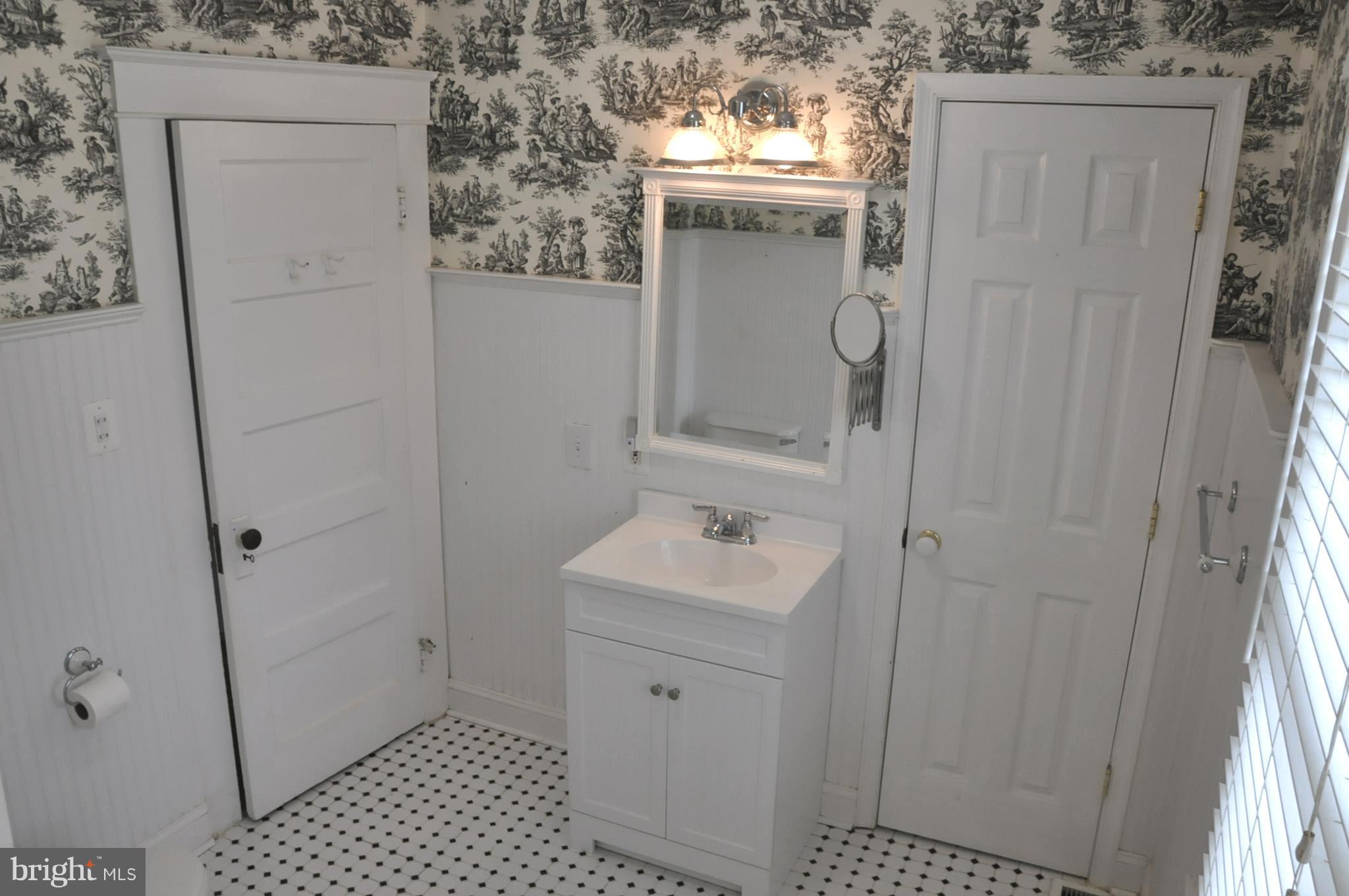 1217 Old Camp Meade Road Severn, MD 21144 - Photo 22 of 27 Bath
