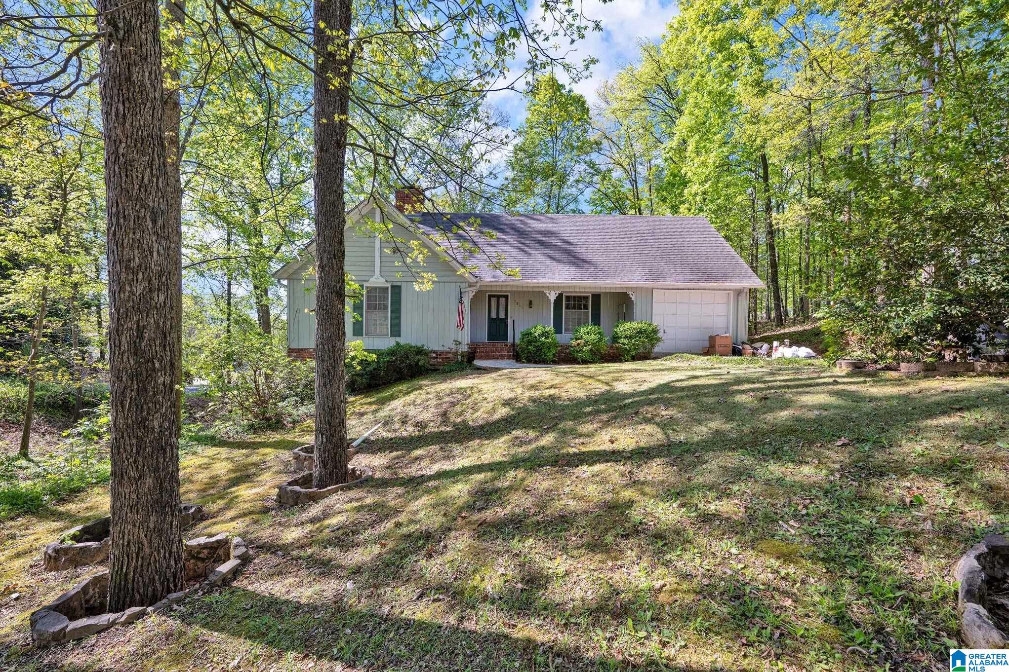 1502 Beth Street Northwest Cullman, AL 35055 - Photo 4 of 38