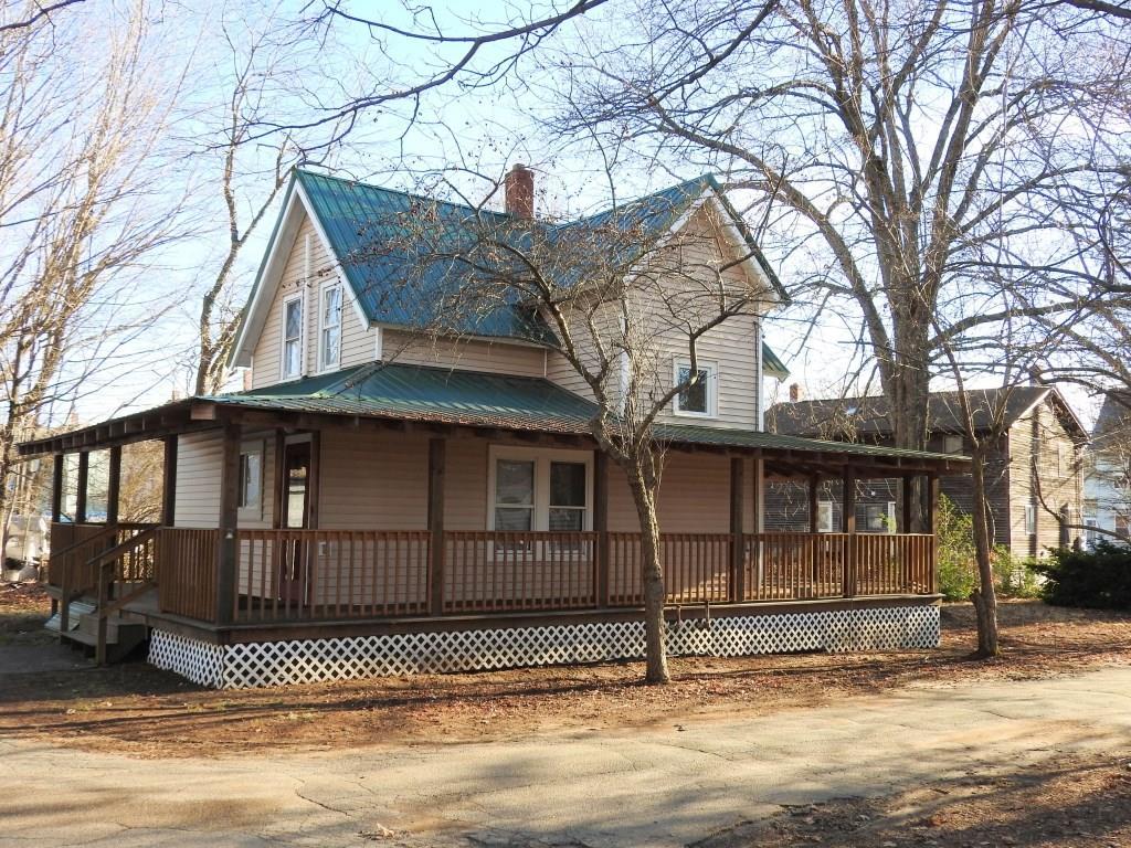 44 Pleasant Street Springvale, ME 04083 - Photo 2 of 33 Photo