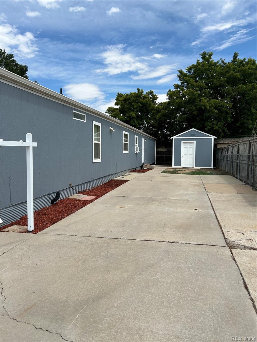 8432 Cook Way Denver, CO 80229 - Photo 17 of 18 Gallery Image 17