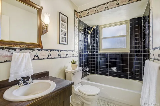 $610,000 | 2448 South Holland Court, Lakewood, CO 80227