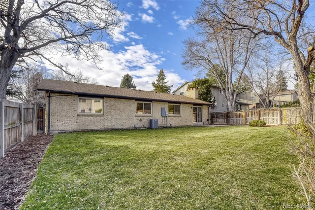 $610,000 | 2448 South Holland Court, Lakewood, CO 80227