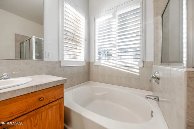 $725,000 | 10145 Lucente Way, Reno, NV 89521