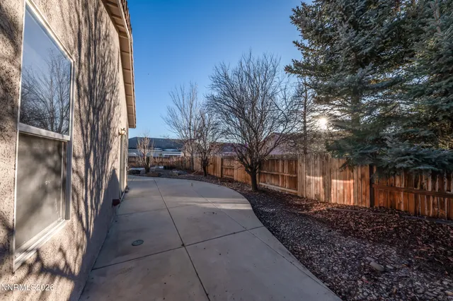 $725,000 | 10145 Lucente Way, Reno, NV 89521