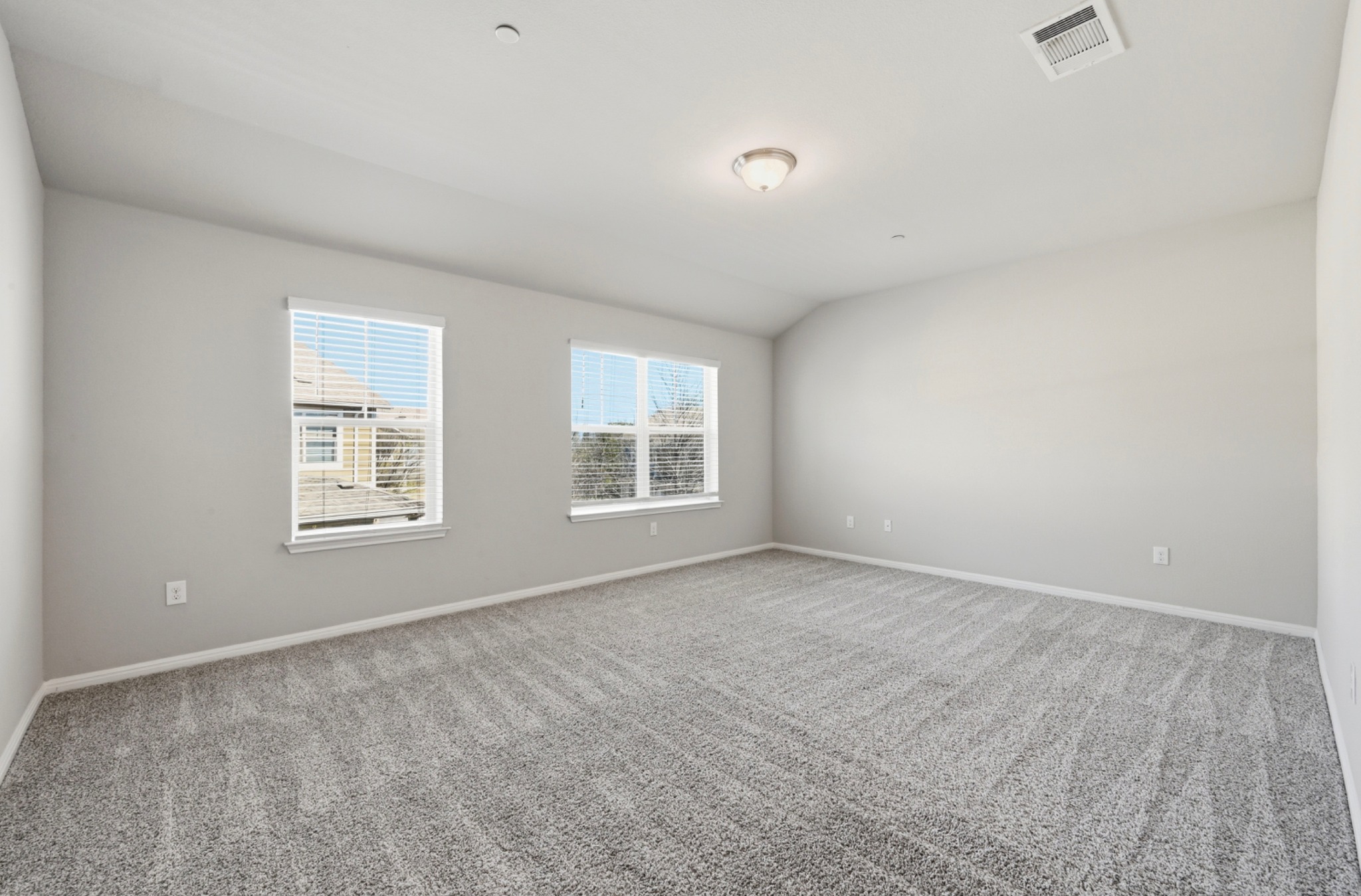 516 East Slaughter Lane, Unit 603 Austin, TX 78744 - Photo 14 of 26 an empty room with windows