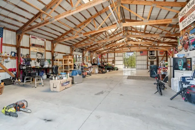 $990,000 | 3124 Highway 231, Shelbyville, TN 37160