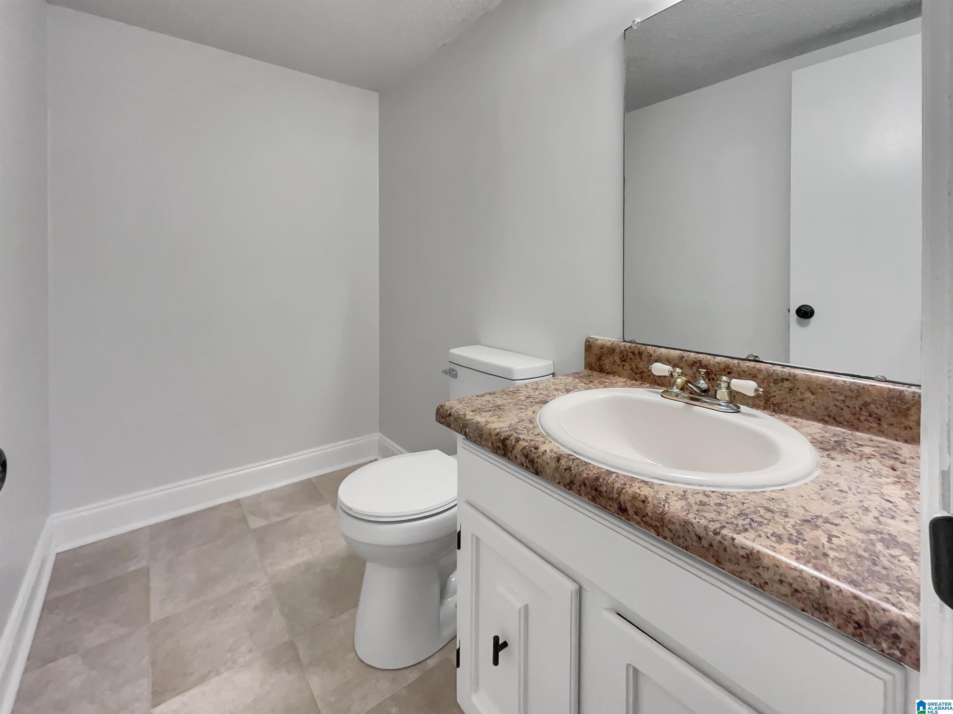 7 Stone Ridge Trail Birmingham, AL 35210 - Photo 17 of 21 Gallery Image 17
