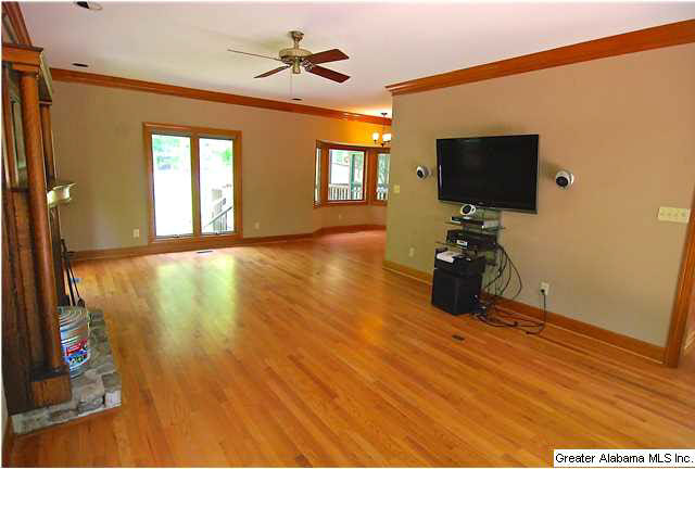 7730 Lake In The Woods Road Trussville, AL 35173 - Photo 14 of 29