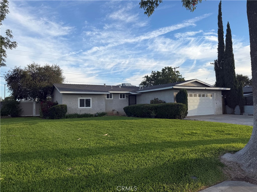 8868 Randolph Street Riverside, CA 92503 - Photo 20 of 21 Original photo of front