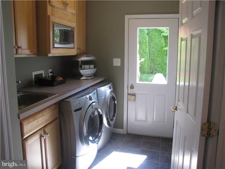 6 Murray Road Moorestown, NJ 08057 - Photo 17 of 24 Laundry Room
