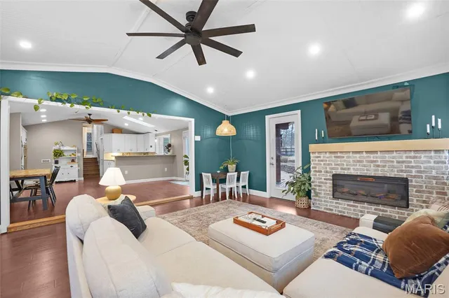 $400,000 | 31 St Joseph, Defiance, MO 63341