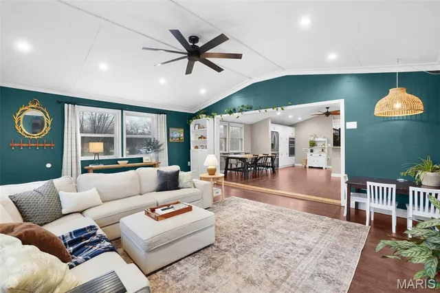 $400,000 | 31 St Joseph, Defiance, MO 63341